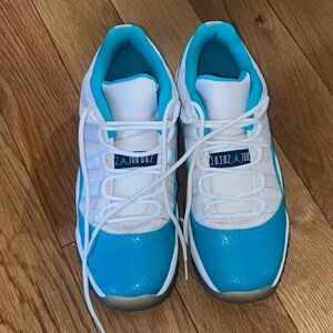 Nike Kids Turquoise and White Sneakers